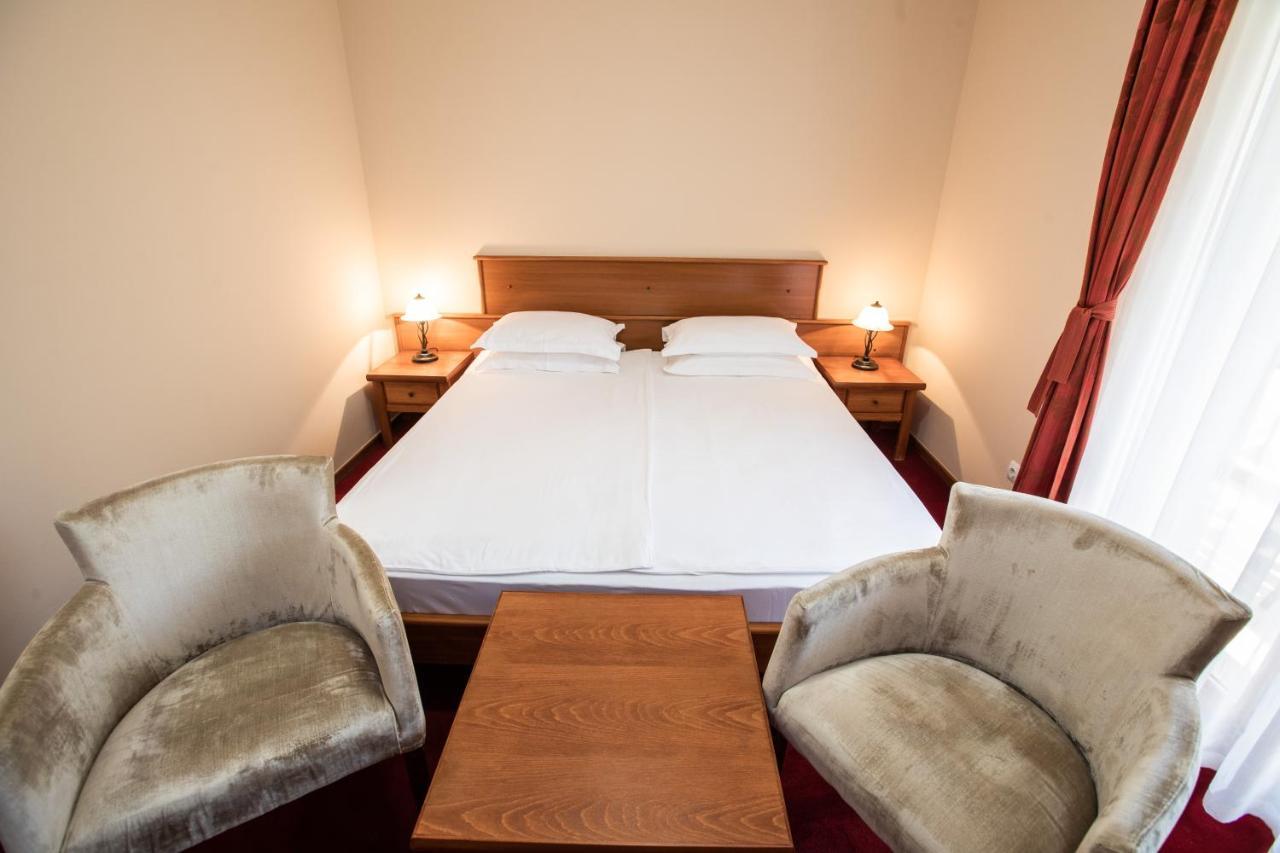 Palić Hotel Vila Lago מראה חיצוני תמונה