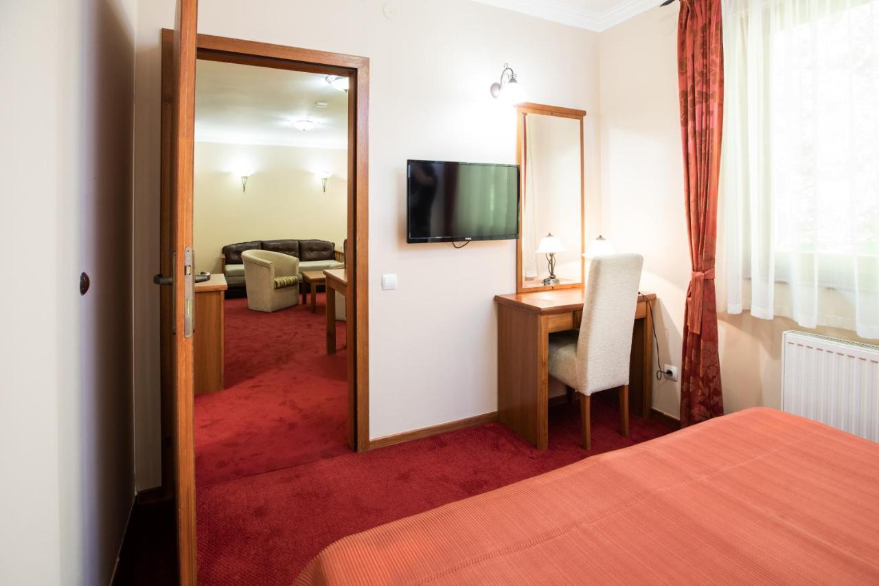 Palić Hotel Vila Lago מראה חיצוני תמונה