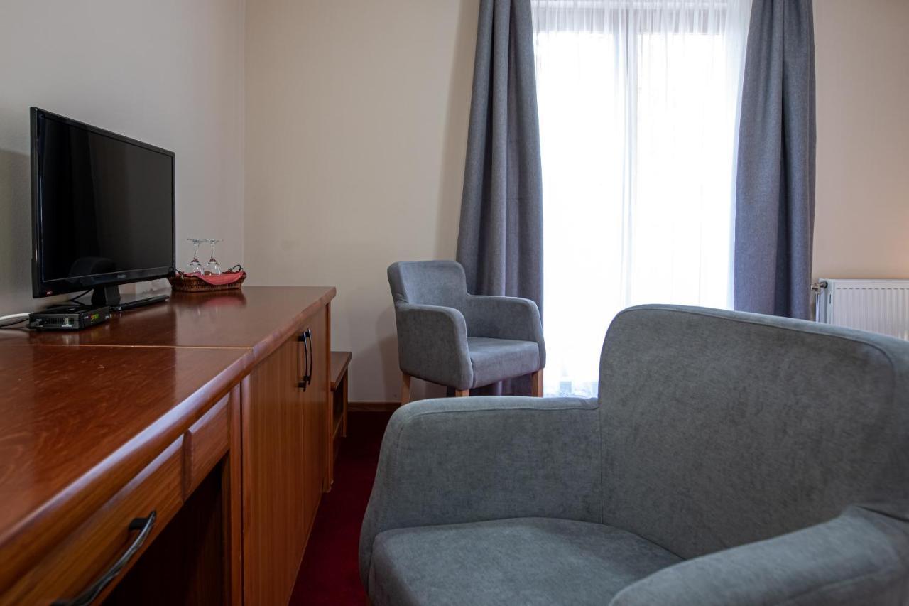Palić Hotel Vila Lago מראה חיצוני תמונה