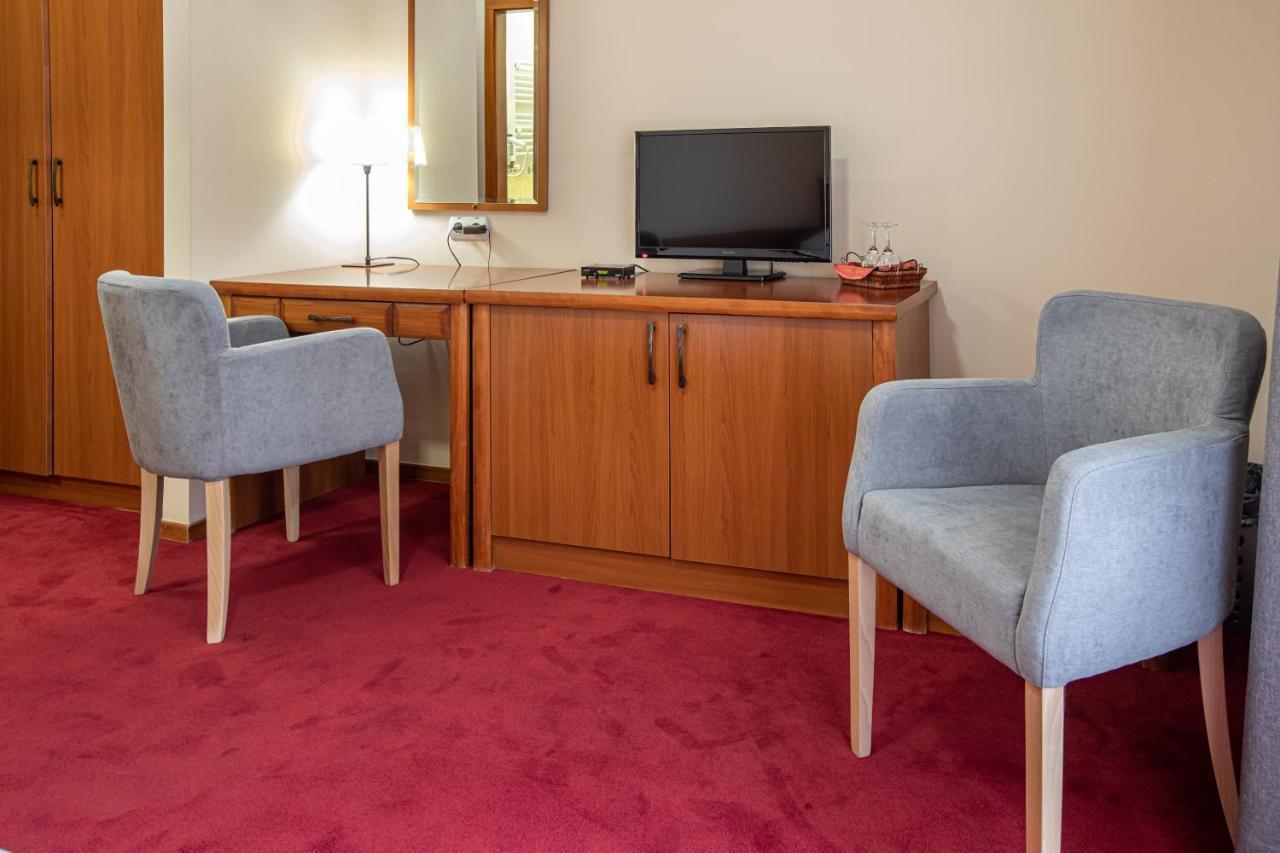 Palić Hotel Vila Lago מראה חיצוני תמונה